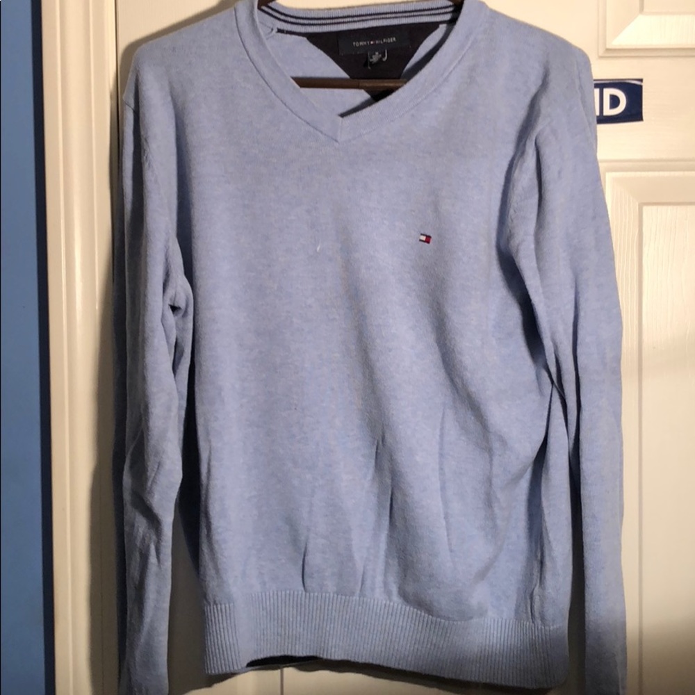 Men’s Tommy Hilfiger V-neck Sweater Medium